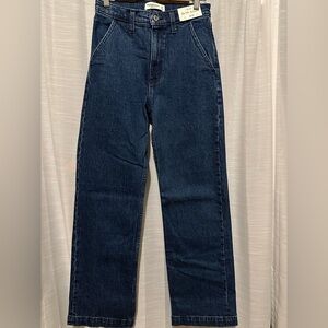 Abercrombie & Fitch high rise 90’s relaxed jean